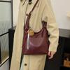 Outer order Maillard retro fashion tote bag women's 2025 new versatile niche single shoulder messenger commuter bag