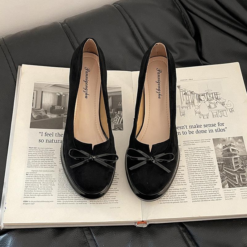 Retro grube obcasy wysokie obcasy damskie 2025 wiosna i jesień francuski temperament styl socjety nie męczą, pojedyncze buty są wygodne i ver