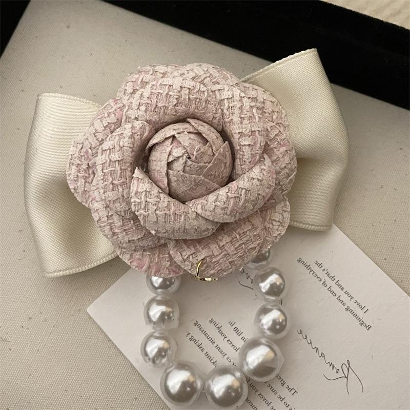 Small Fragrant Shiny Bead Bow Camellia Brooch Black Mourning Bow Tie Brooch