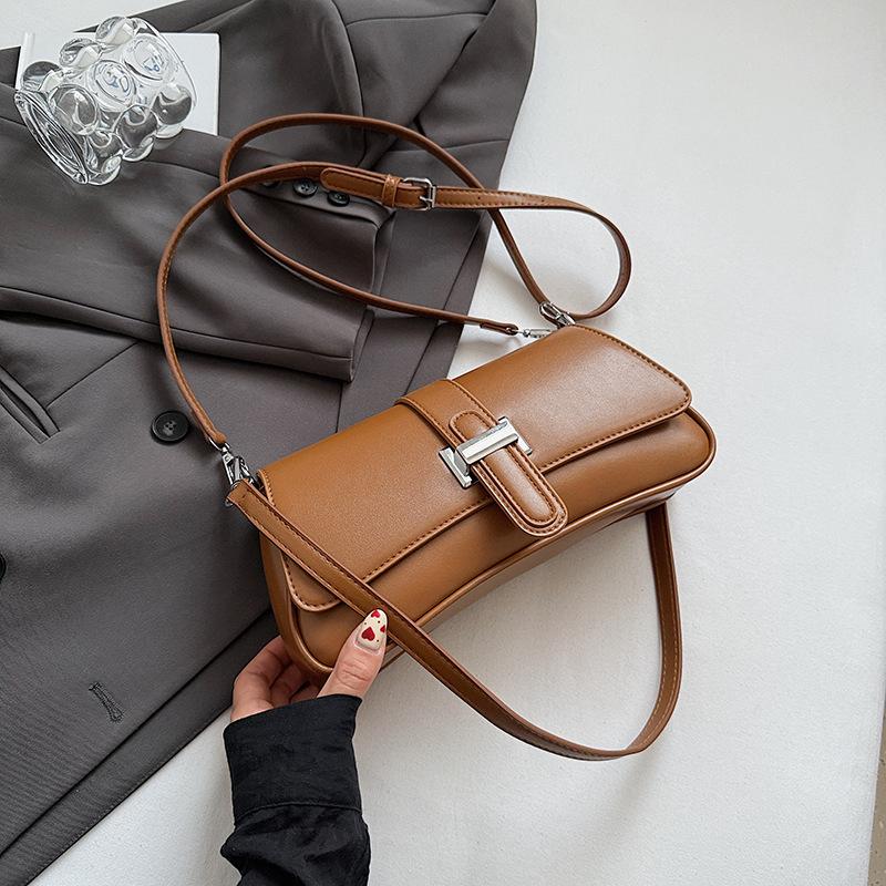 High-value Fashionable and Popular Underarm Bag Women's 2025 New Simple Casual Shoulder Messenger Bag Niche Baguette Bag