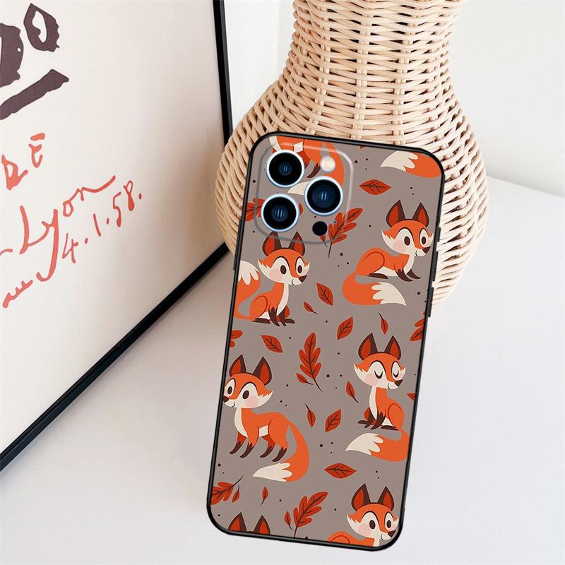 Cartoon Foxes Animal Phone Case For iPhone 16 Pro Max 14 13 12 11 15 17 Pro Max Mini 15 16 Plus 16e Back Cover