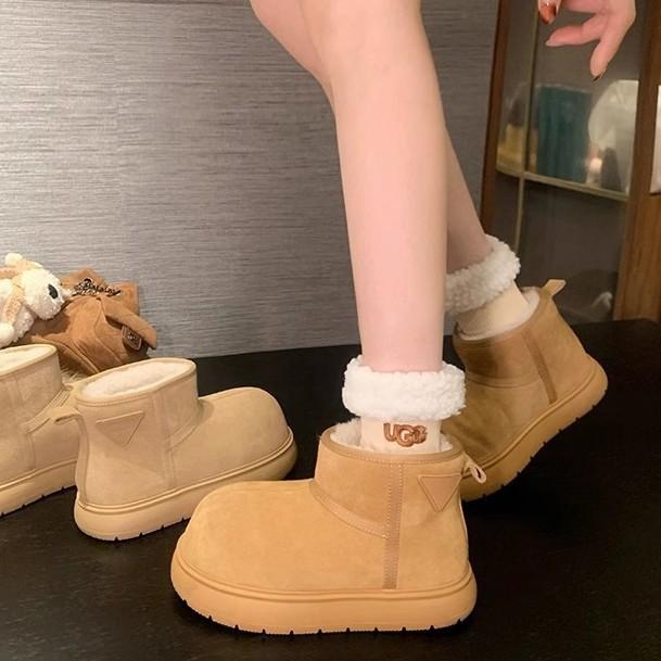 

Winter new snow boots~ cute big round head plush warm cotton shoes fluffy snow boots for women 39