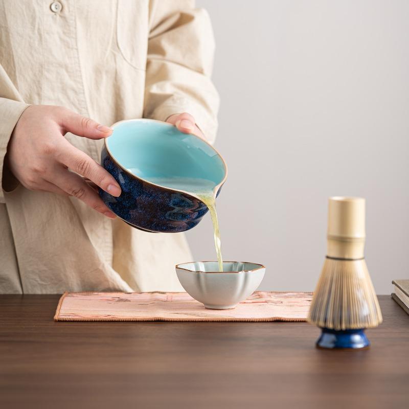Set Bol Nou de Ceai Matcha din Ceramică cu Cioc de Turnare, Suport Reutilizabil pentru Tel de Ceai, Bol pentru Ceai Verde Japonez Handmade de Calitate Alimentară