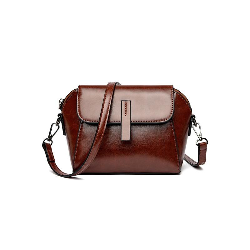 

New women s bags are versatile, fashionable and foreign spring and summer small bags, simple and casual PU leather niche single shoulder messenger bag темно-коричневого кольору