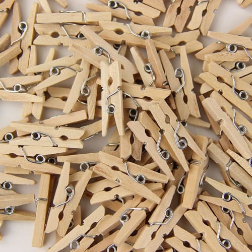 PULABO 50pcs Small 30mm Mini Natural Wooden Clips, Multifunctional Craft Decoration Clips, Photo Paper Pegs, Clothespins, Practical and Novelty