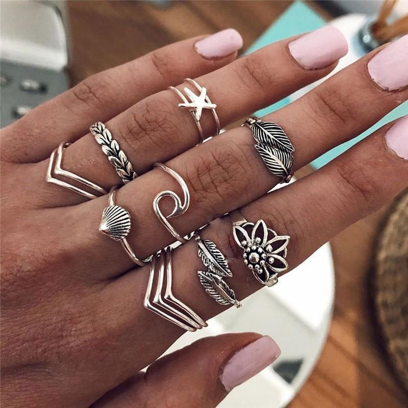 Retro Floral Carved Multi-Piece Stacking Ring Set
