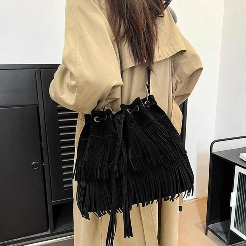 Korean Style Suede Handbag PU Leather Drawstring Bucket Bag Fashion Tassel Shoulder Bag  Women