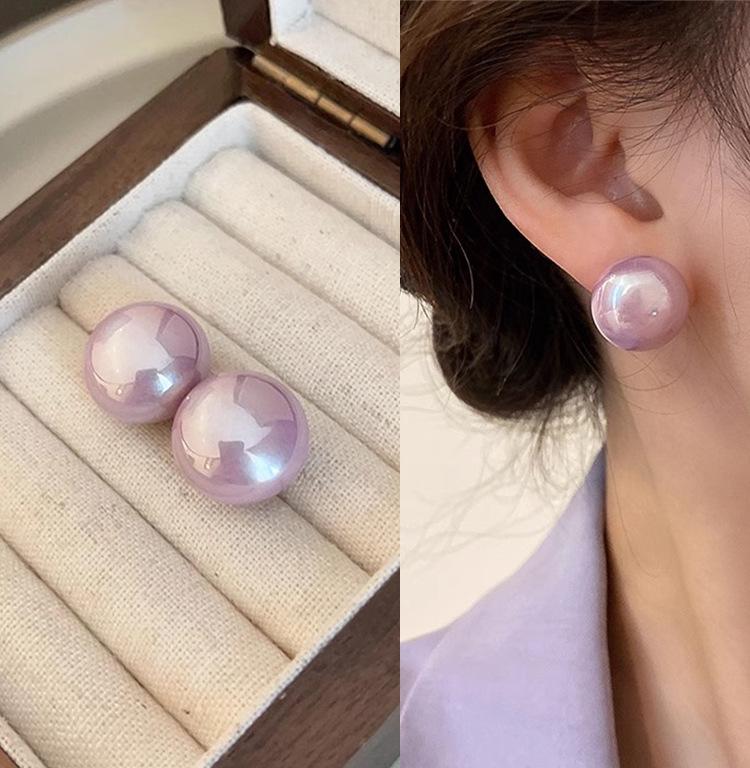 Fioletowe Kolczyki Sztyfty z Kwiatem w Kształcie Serca: Modny, Wysokiej klasy i Świeży na Lato.