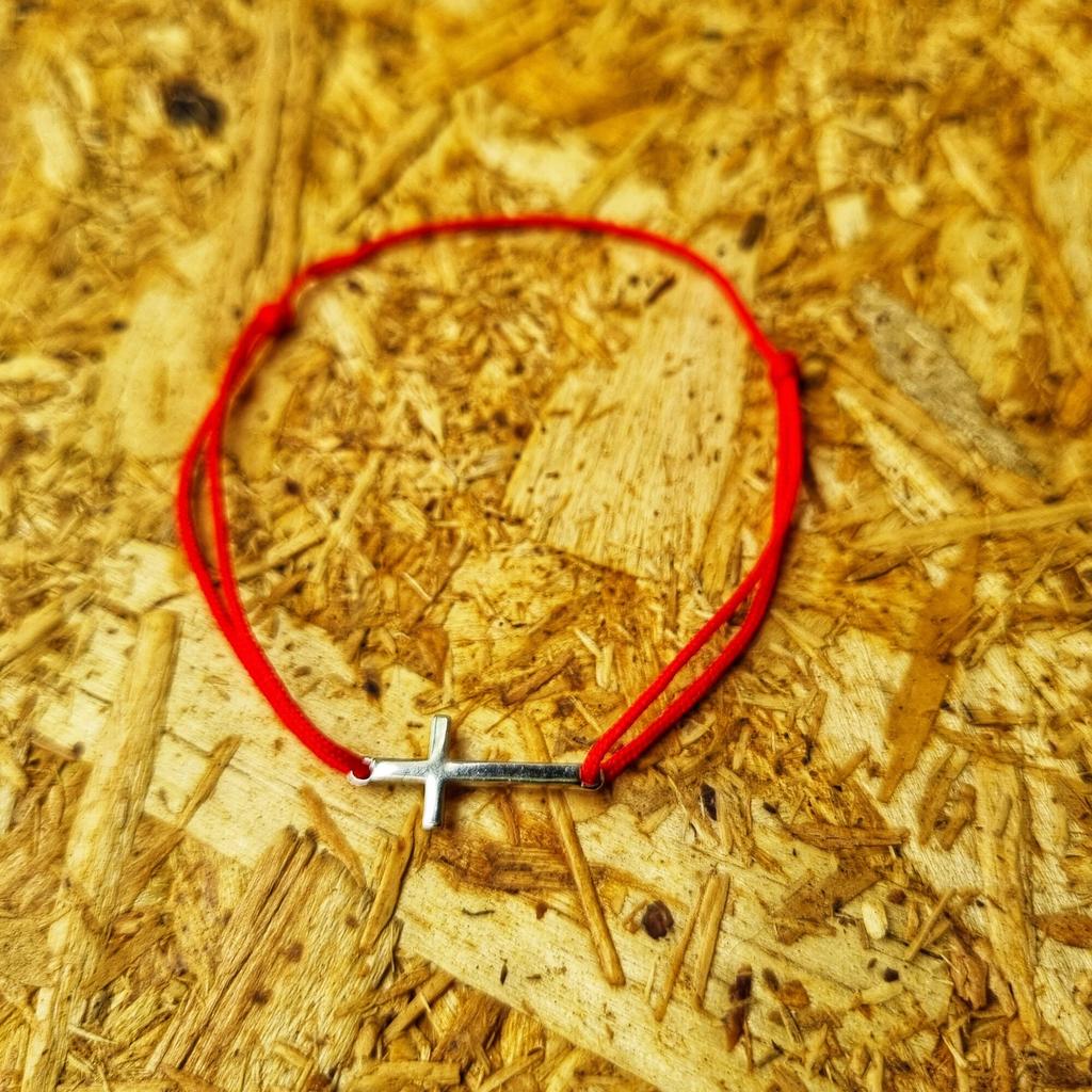 Adjustable 925 Sterling Silver Bracelet with Cross Charm and Red Silk Cord for Women Fashion Jewelry Gift