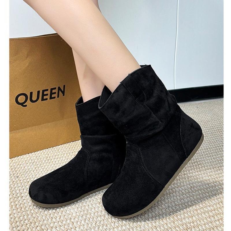 Retro Comfortable Soft Leather Stacking Boots Women's Autumn and Winter New Fashionable Versatile Inner Height Increase Casual Short Boots