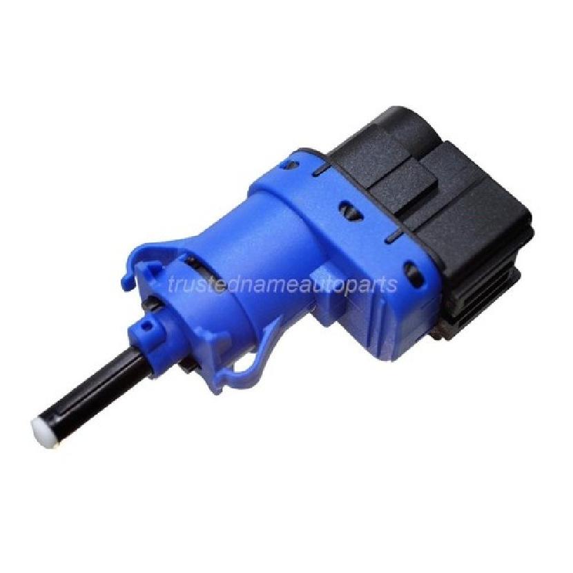 Stoplight Brake Light Switch With Cruise Control For Mazda 2 3 5 6 CX5 MX5 Miata