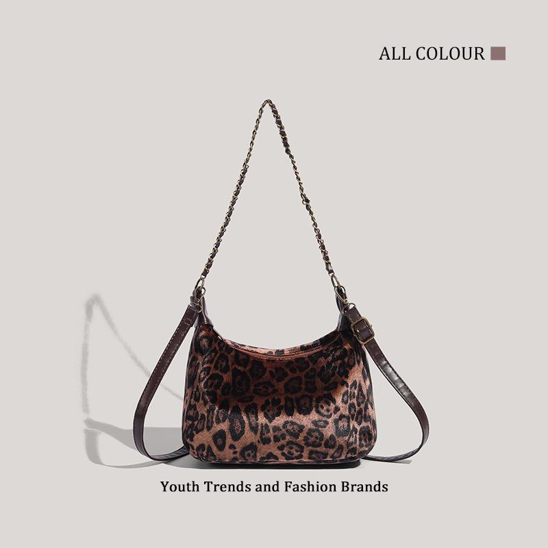 

Сумка новая леопардовый принт сумка подмышку сумка-пельмень осень и зима цепочка на плечо ретро мода сумка через плечо женская леопардовый