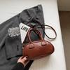 Retro high-end small square bag 2025 trendy autumn and winter handbag styling simple shoulder messenger bag
