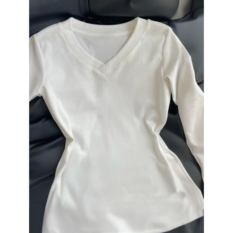 Women's Long-Sleeve V-Neck Base Layer Top, Cinched Waist, Solid Color, 2025 Autumn/Winter Style.