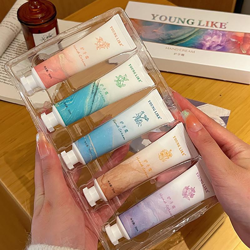 Authentic Souvenir Fragrant Hand Cream Gift Set