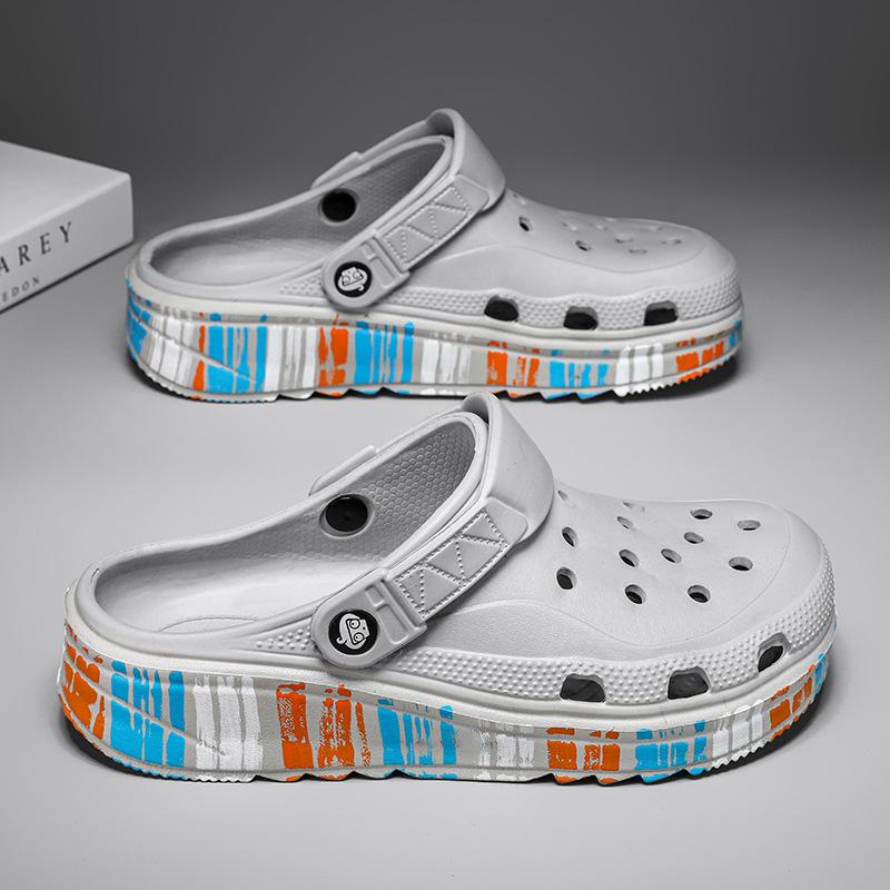 2025 Foreign Trade Large Size Hole Shoes Men's Outdoor Dual-purpose Beach Shoes Summer Outer Wear Bag Head Slippers Fashionable Cool Slippers