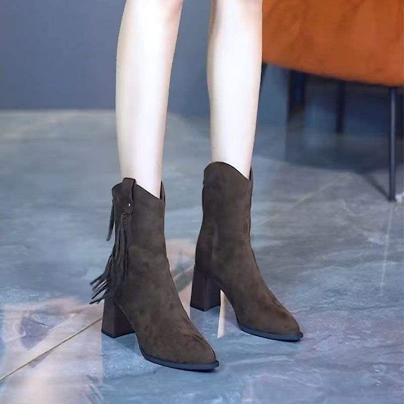 Retro Fringed Short Boots Women's 2025 Autumn and Winter New Matte Leather Thick Heel Martin Boots Versatile Rear Zipper High Heel Short Boots