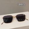 New Style Sunglasses For Men Korean Stylish Square Shape Alloy Frame Sun Glasses Women Campus Style Girls Glass