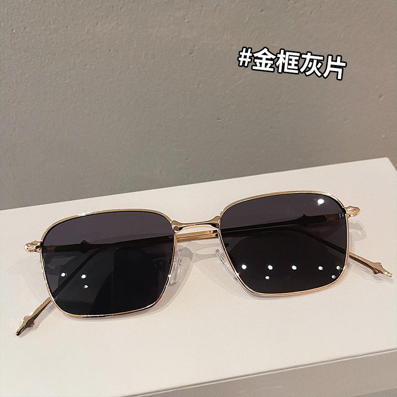 New Style Sunglasses For Men Korean Stylish Square Shape Alloy Frame Sun Glasses Women Campus Style Girls Glass