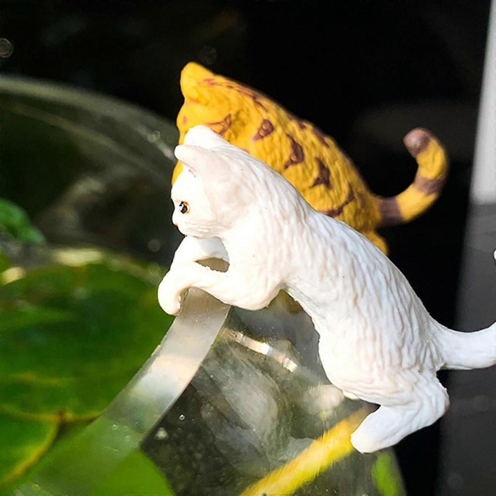 2025 Latest Model Funny Escaped Kitten, Suitable for Aquarium Glass Wall
