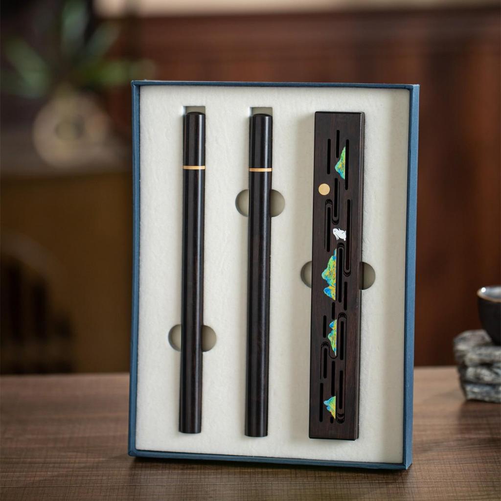 Agarwood Incense Gift Set: Incense Sticks, Rosewood Burner, and Incense Box