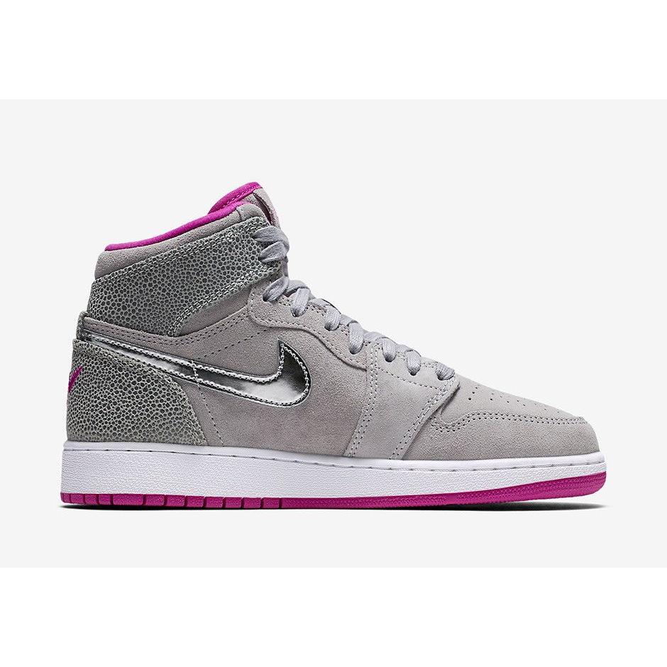 Air Jordan 1 Retro GG 'Maya Moore' (Unisex) Wolf Grey / Metallic Silver-Fuchsia Flash Kids' Basketball Shoes 332148 012