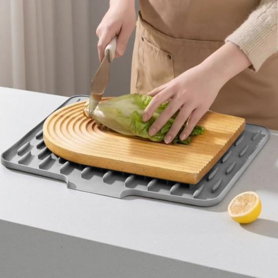 Silicone Drain Mat Thick Dish Drying Mat with Drainage Heat-Resistant Non-Slip Bar Sink Drying Pad for Countertops