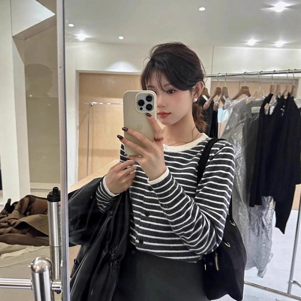 Korean High-End Black & White Striped Knit Cardigan for Women, Spring/Autumn, Inner Base Layer, Regular Shoulder, Cinched Waist, Short Top