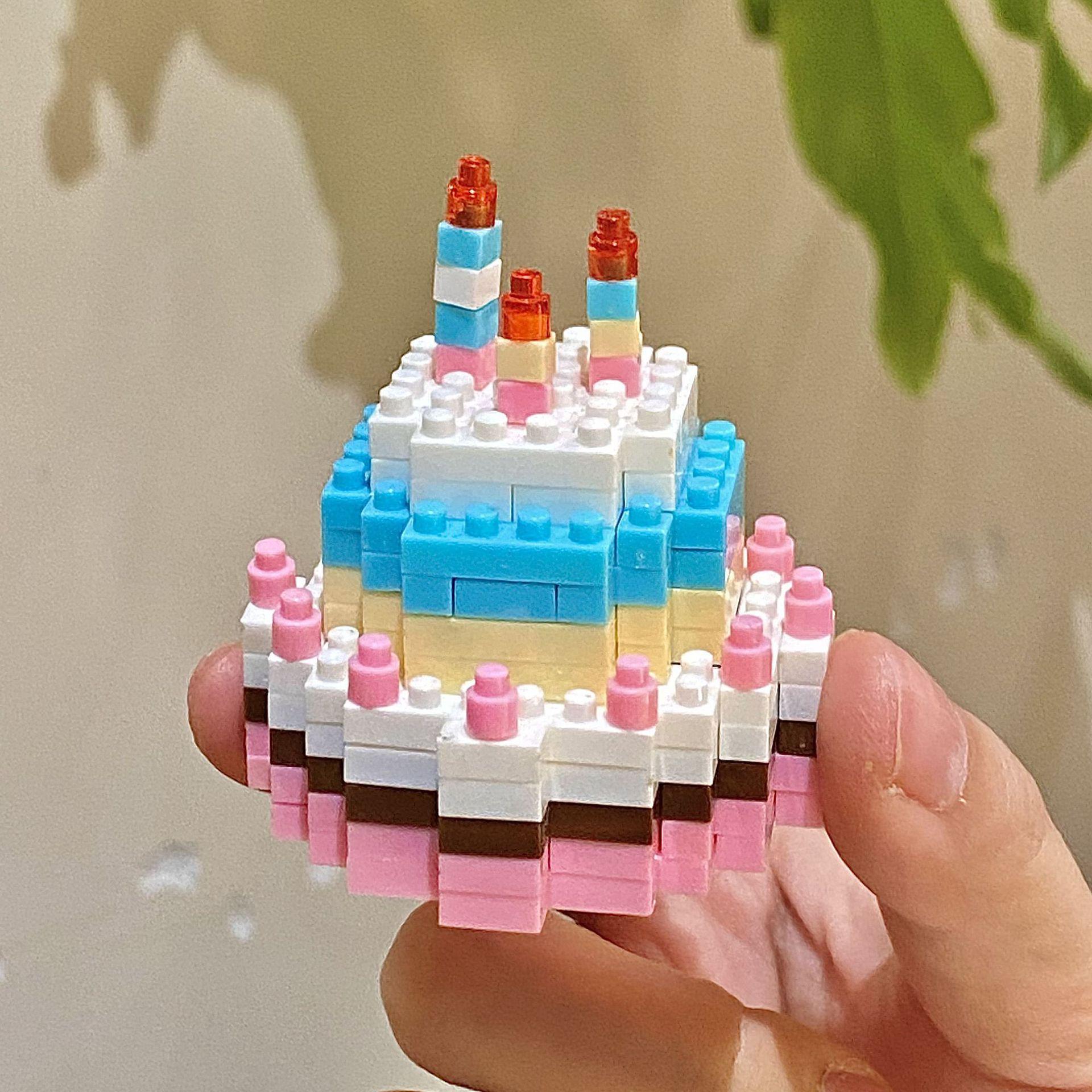 

DIY Romantic Ornamental Cake Building Blocks Gift Set for Girls
