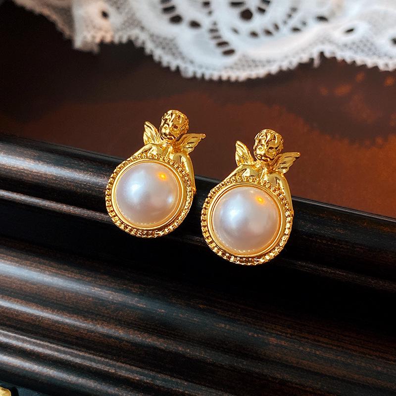 Silver Needle Vintage Geometric Court Style Light Luxury Retro Stud Earrings for Women