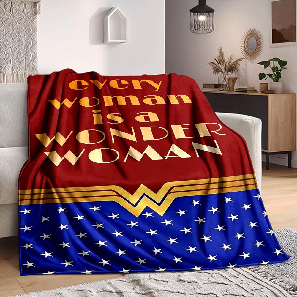 1pc Wonder Woman Flannel Throw Blanket Lightweight Soft Warm All Season Blanket for Sofa, Bed, Travel, Camping L1024199