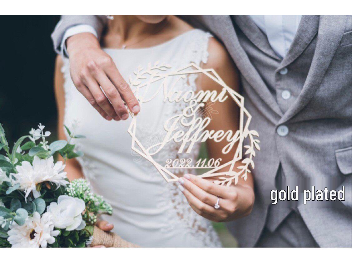 

Customized Wooden Wedding Hanging Sign & Flower Wreath Decoration for Children s Name or Car Decor Front coloring only for 10-30cm