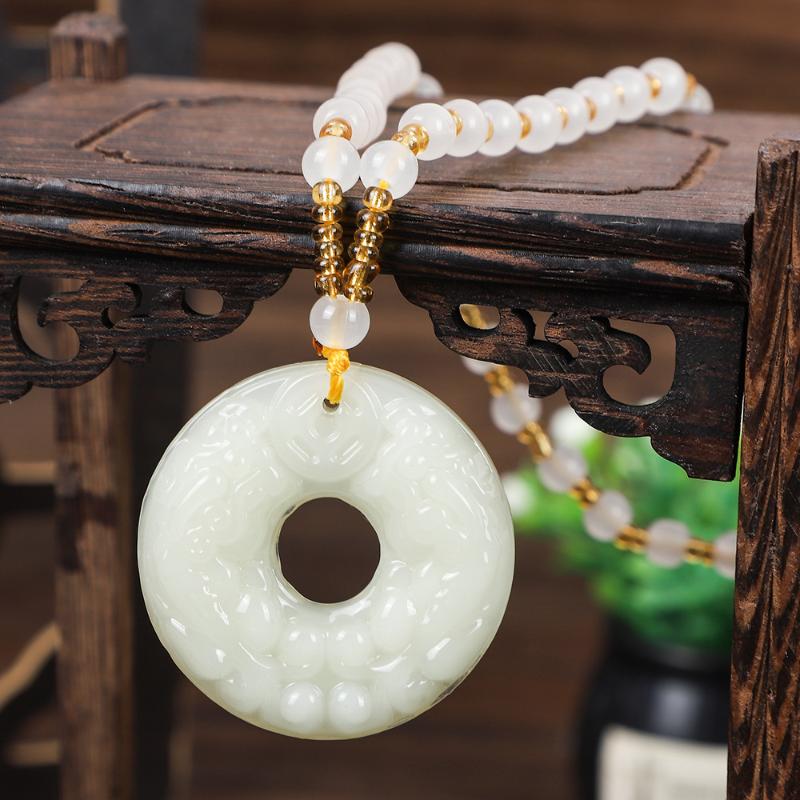 Green Glass Stone Hand-Carved Pendant Necklace Retro Chinese Style Jewelry for Women Men Party Accessory