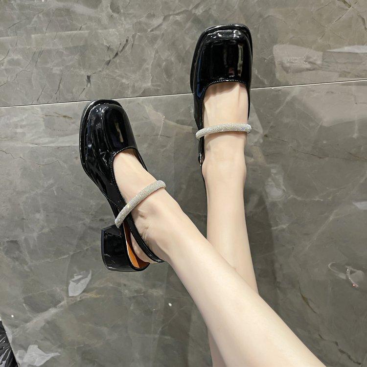 

High heels fat feet wide fat women s shoes bag head fat wide feet sandals summer thick heel Mary Jane women s shoes 35 чорний