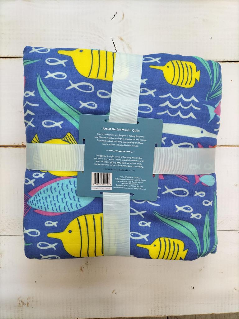Coco Moon Fish Pattern Sea Creature Hawaiian Blanket 8 Layers of Swaddles Soft Like Silk To the Touch [Quilt Blanket/Gone Snorkeling]