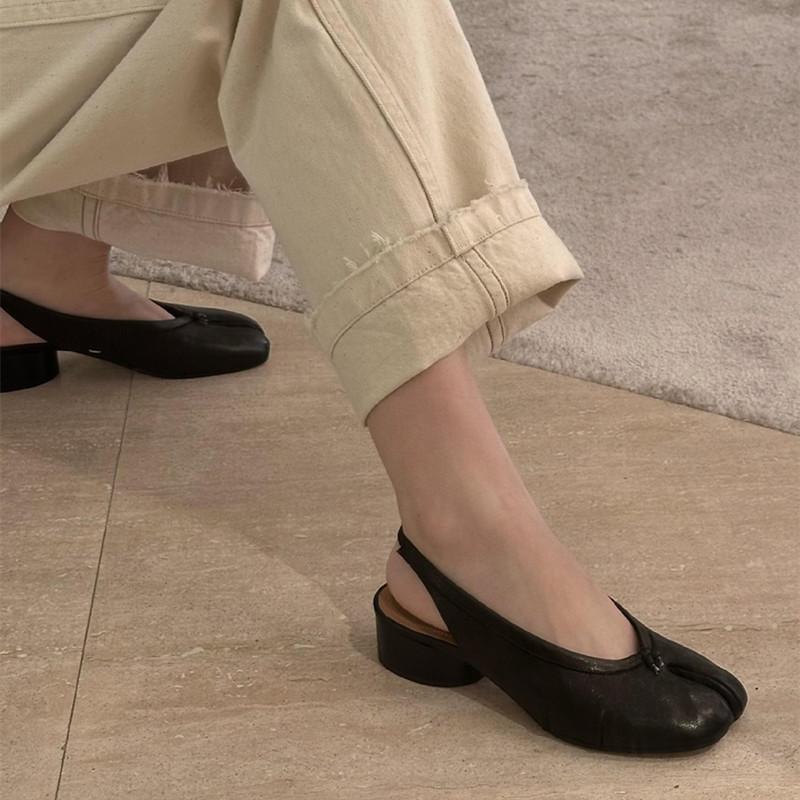 Fashion Soft Leather Designer Split Toe Women Shoes Pumps Casual Comfortable Shoes Woman Tabi Ballet Shoes for Women