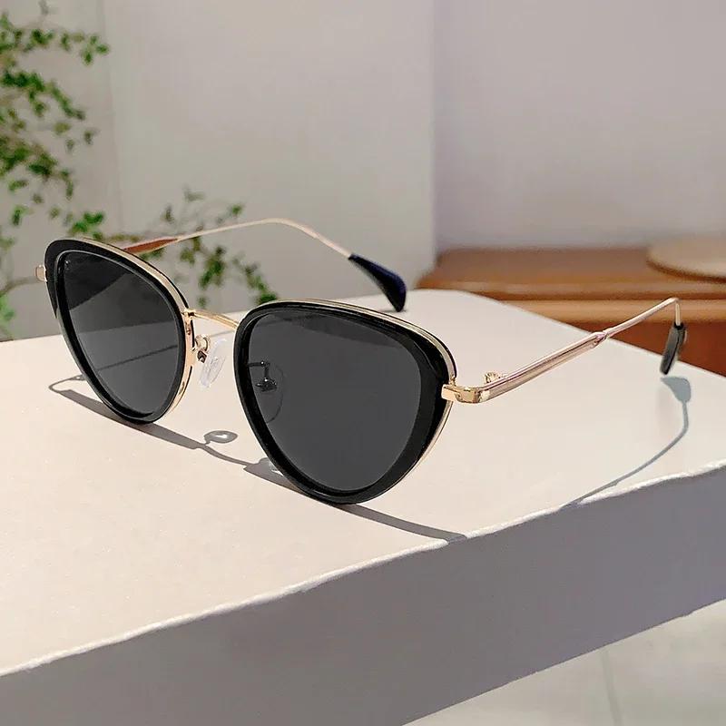 Vintage Cat Eye Decor Sunglasses Women New Stylish Gradient Shades Trendy Luxury Brand Retro Design Fashion Sun Glasses