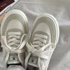2025 Spring and Autumn New Platform Canvas Shoes Women's Niche Design Retro Hong Kong Style Board Shoes Student Casual White Shoes