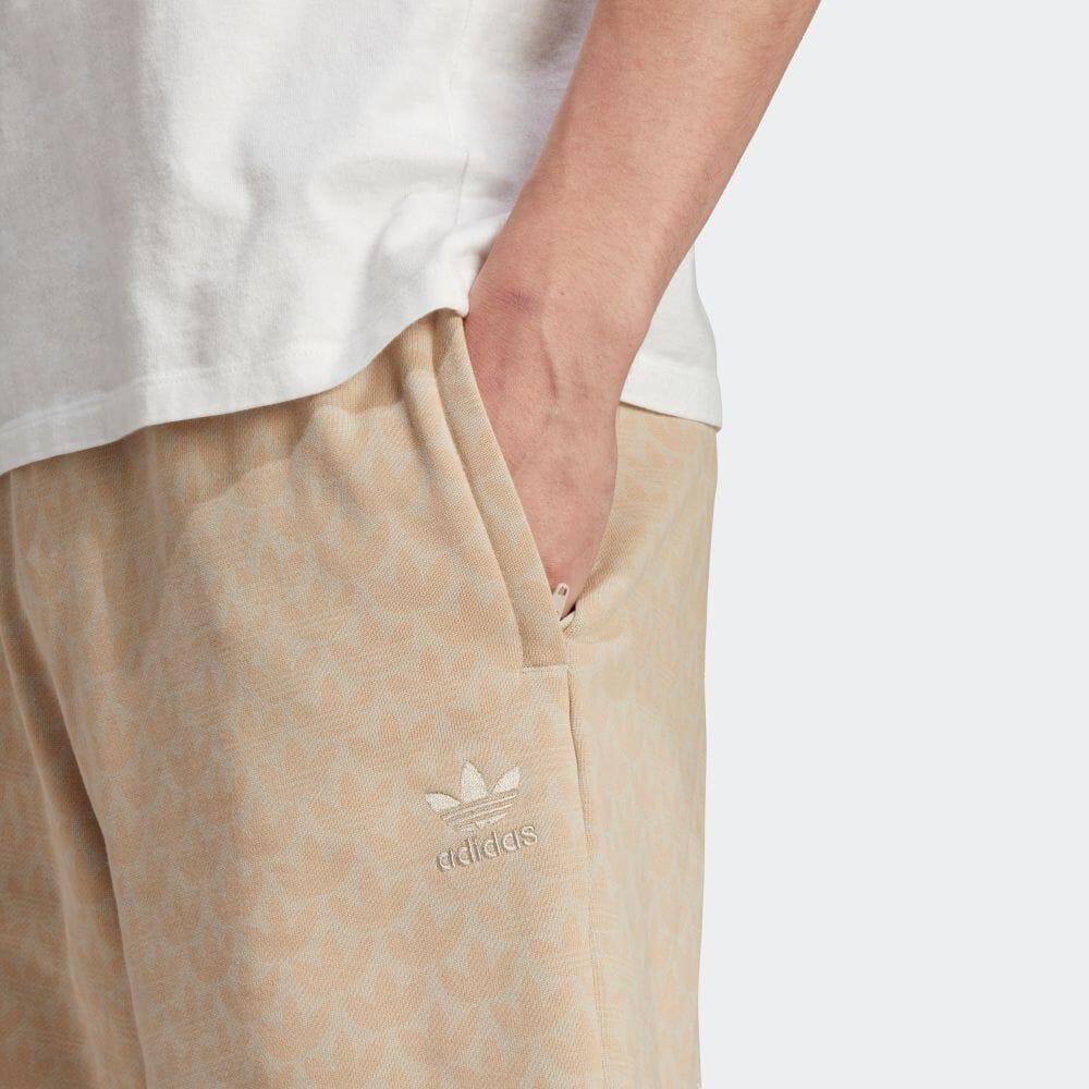 Adidas Originals Logo All-Over Print Knit Elastic Waist Straight-Leg Casual Shorts Men Bottoms Beige IJ7460