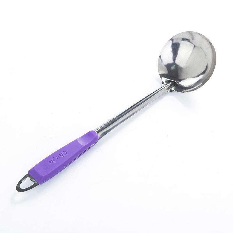 Kjøkkensil Rustfritt Stål Skje Matlaging Dørslag med Plast Anti-skåldingshåndtak Varmgrytesleiv Hengehull Kokeutstyr