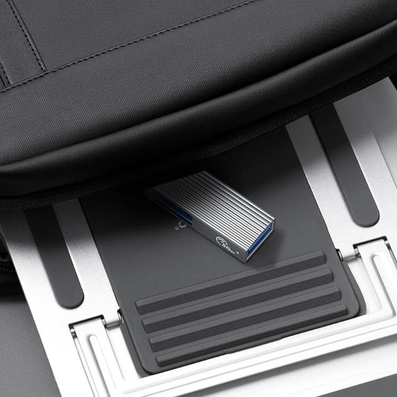 MultiPort USB C Adapter USB3.0 Hubs for Highly speed Data Transfer and Card Slot Card Reader for Data Transfer