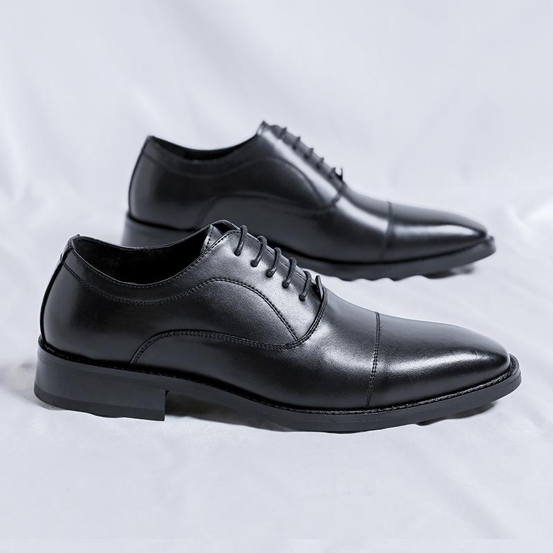 

Fashion Pointed men s leather shoes Versatile fashion designer style Wedding trend party outdoor leisure business flat bottomed shoes 44 чёрный