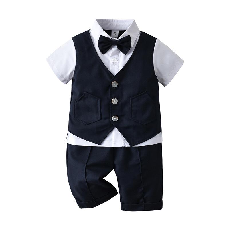 Completo Due Pezzi Estivo da Ragazzo Stile Gentiluomo Britannico: Top a Maniche Corte e Papillon