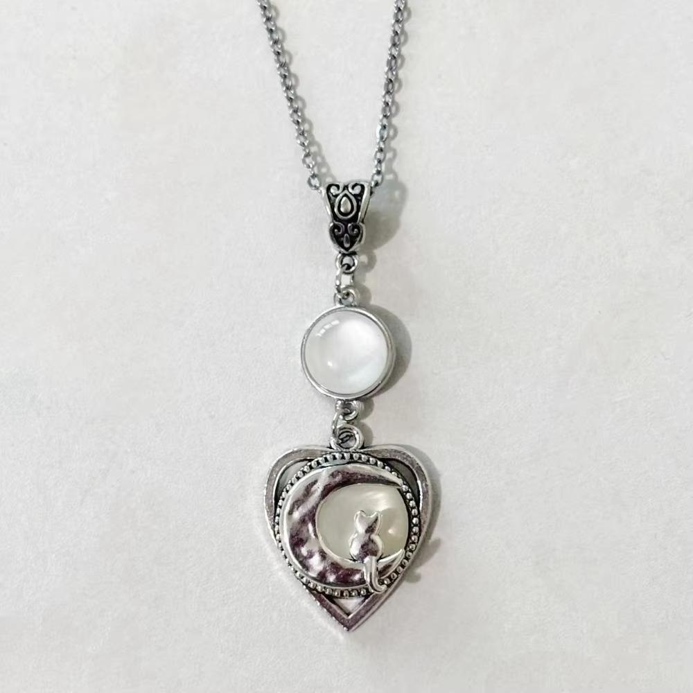 

Zinc Zinc Zinc Alloy Moon Cat Necklace Heart-shaped Y2K Necklace Aesthetic Punk Clavicle Chain Daily Life білий