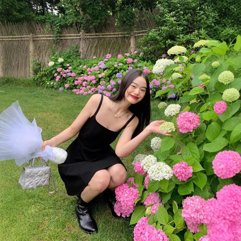 French High-end Small Man, Black Thin Suspender Dress, Summer Women's Clothing, Summer New Models