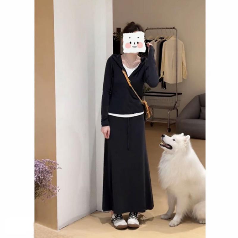 

2025 Early Autumn Women s Korean Fashion Two-Piece Set: Color Block Hoodie Sweatshirt and Midi Skirt 2XL (62-75 kg)