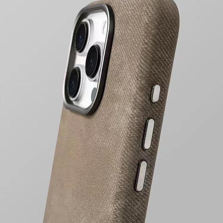

Чехол для телефона из сверхтонкого волокна фланели для iPhone 16 Pro Max - тканевый чехол для iPhone из поликарбоната с металлической оправой MagSafe для Apple iPhone iphone 16pro дубильная кора