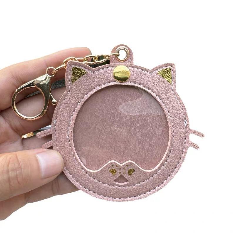 Kočičí taška s odznakem, ochranný kryt pro 58mm anime odznaky, klíčenka pro ženy, kožený přívěsek na klíče, auto, moto, přívěsek, dárek k narozeninám