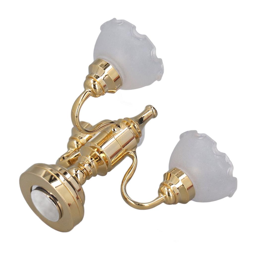 Dollhouse Ceiling Light 3 Heads Battery Powered Metal Glass Dollhouse Miniature Chandelier for 1:12