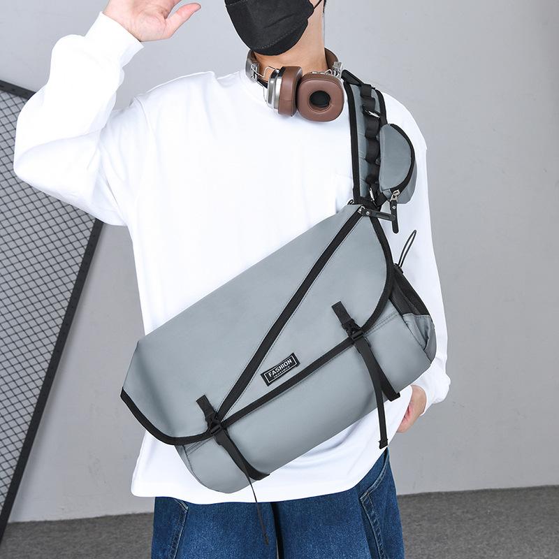 Herren Umhängetasche Sportliche Satteltasche Große Kapazität Messenger Bag Pendler Rucksack
